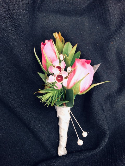 Boutonniere Pink and White – Infinity Floral, Osseo MN