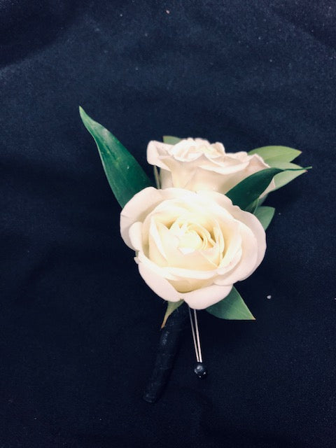 Boutonniere White and Black – Infinity Floral, Osseo MN