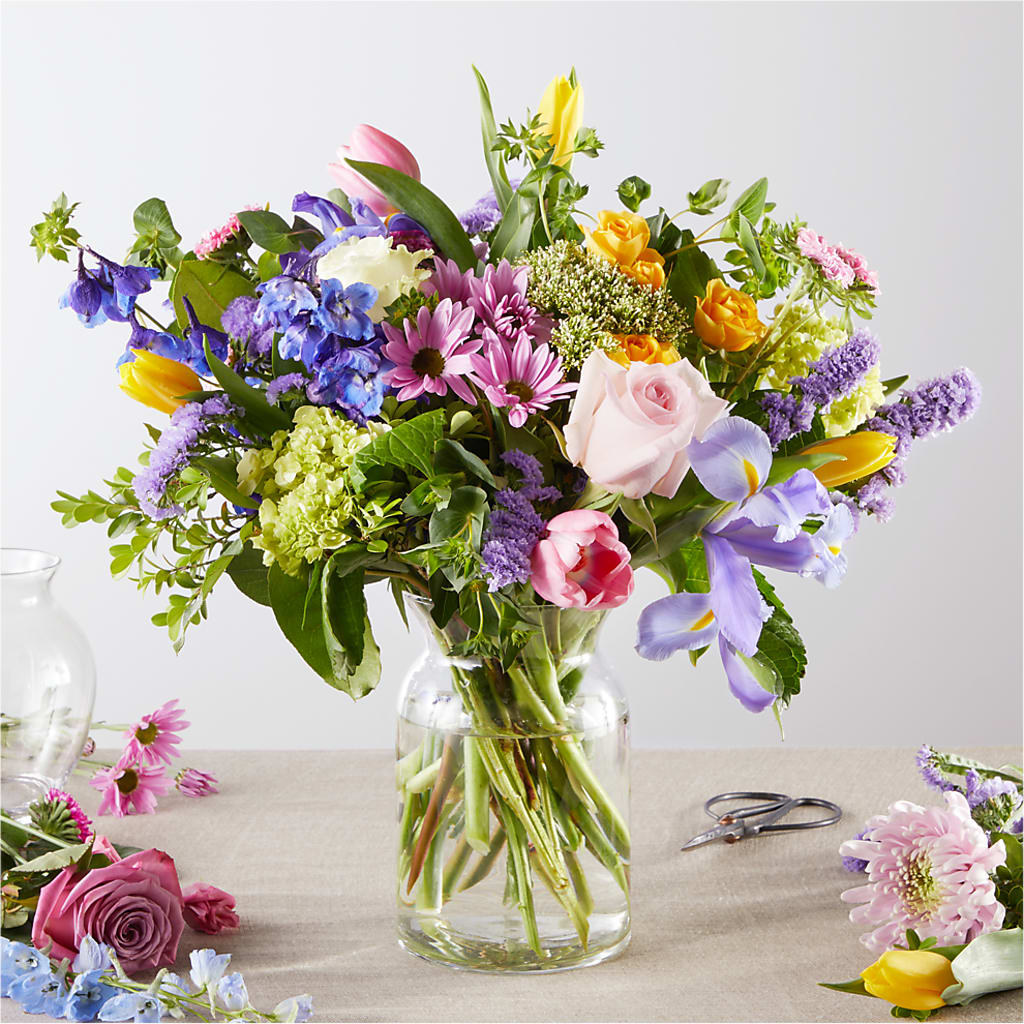 Pastel Tradition - A Florist Original – Infinity Floral, Osseo MN