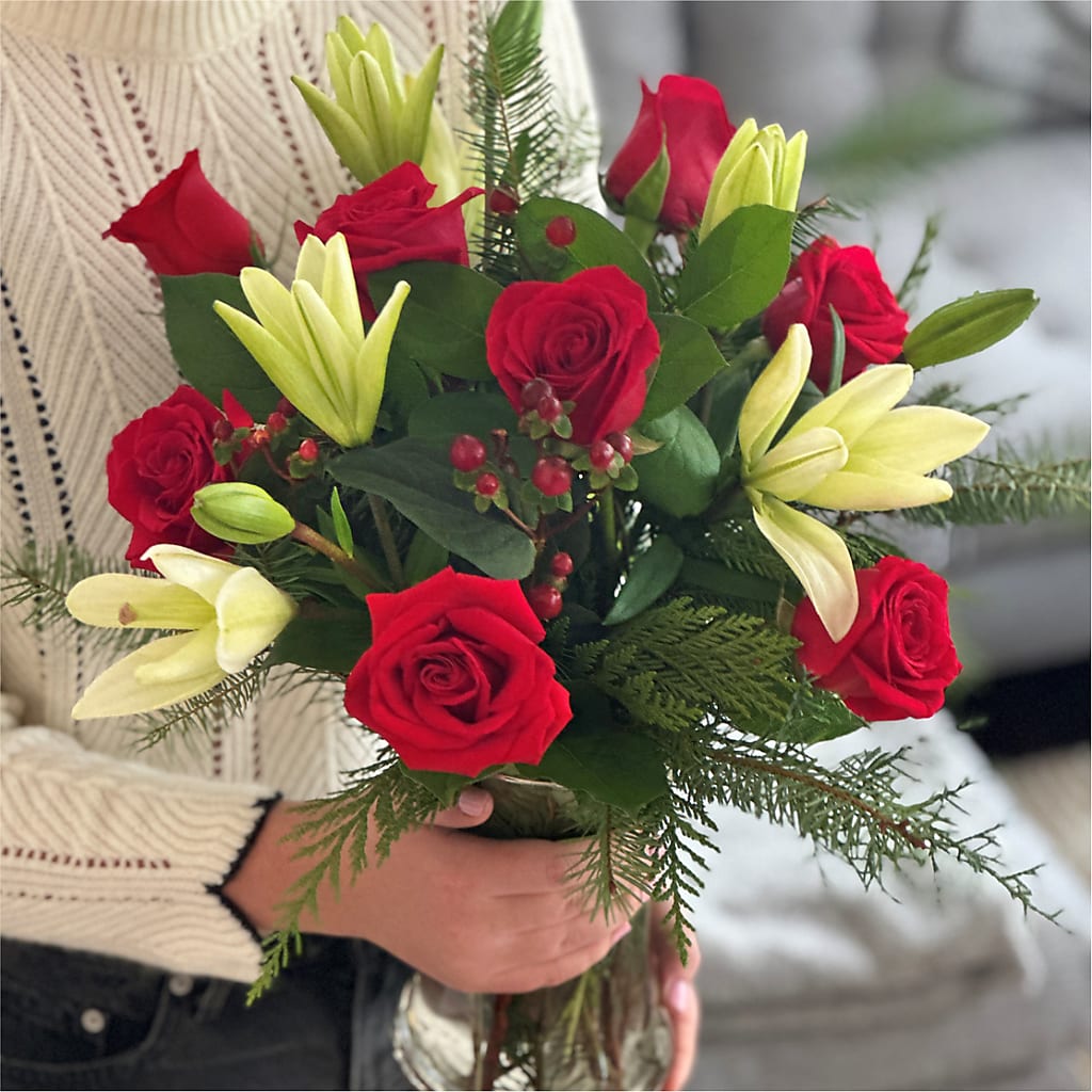 Glittering Lights Bouquet – Infinity Floral, Osseo MN