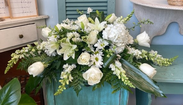 Peace and Purity – Infinity Floral, Osseo MN