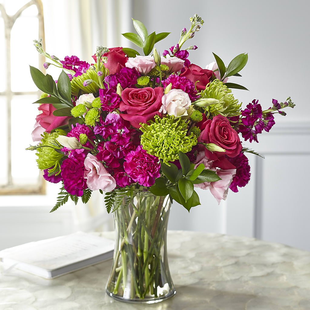 Everlasting Embrace Bouquet – Infinity Floral, Osseo MN