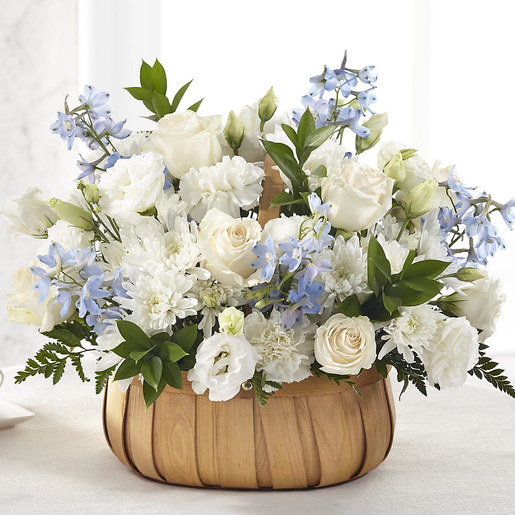 Sincerely Heartfelt Basket – Infinity Floral, Osseo MN