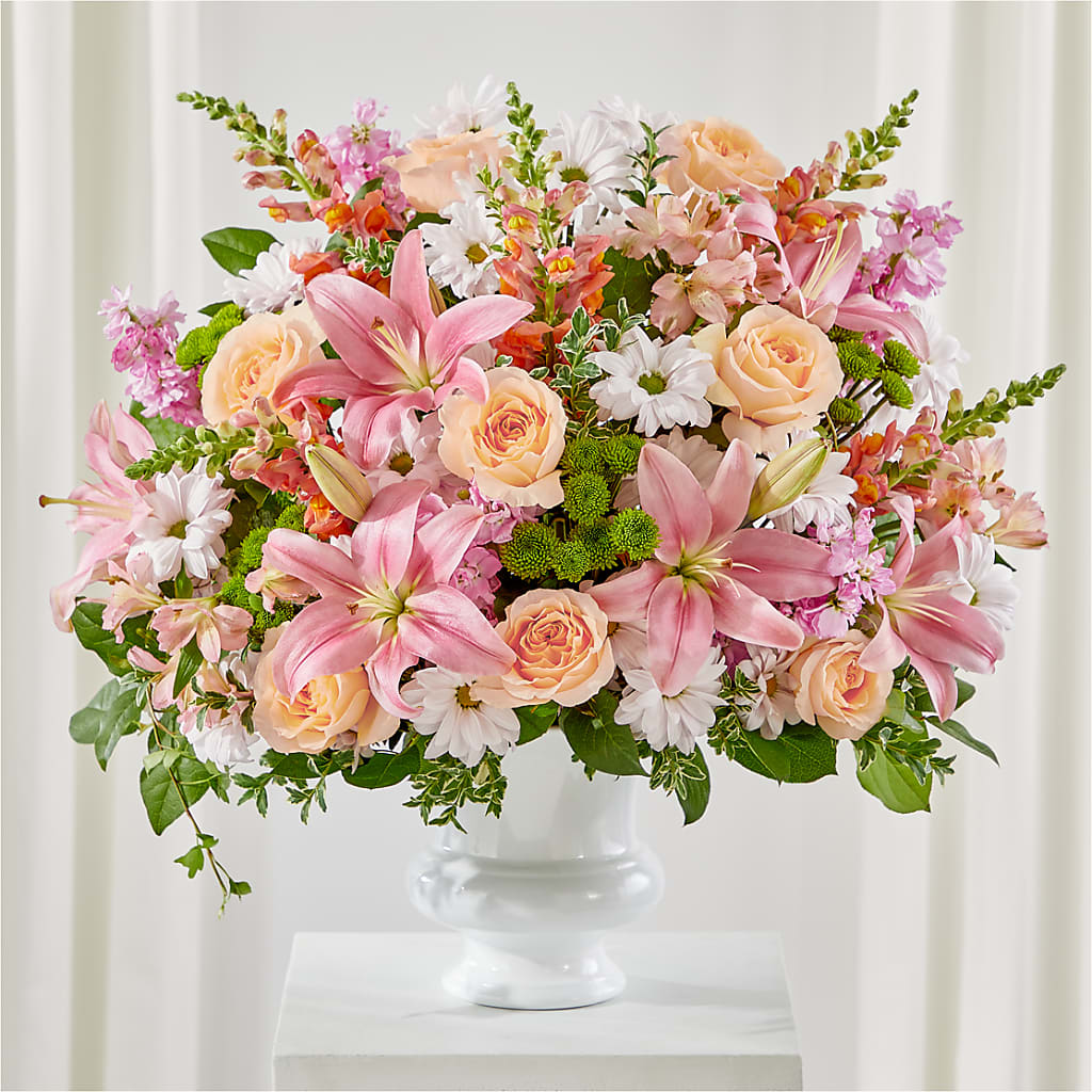 Heartfelt Gesture Urn Arrangement – Infinity Floral, Osseo MN