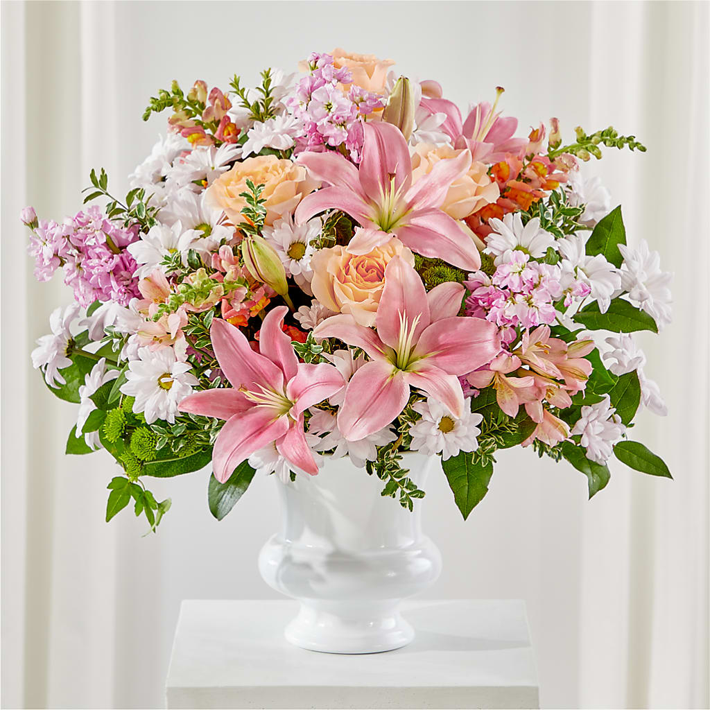 Heartfelt Gesture Urn Arrangement – Infinity Floral, Osseo MN