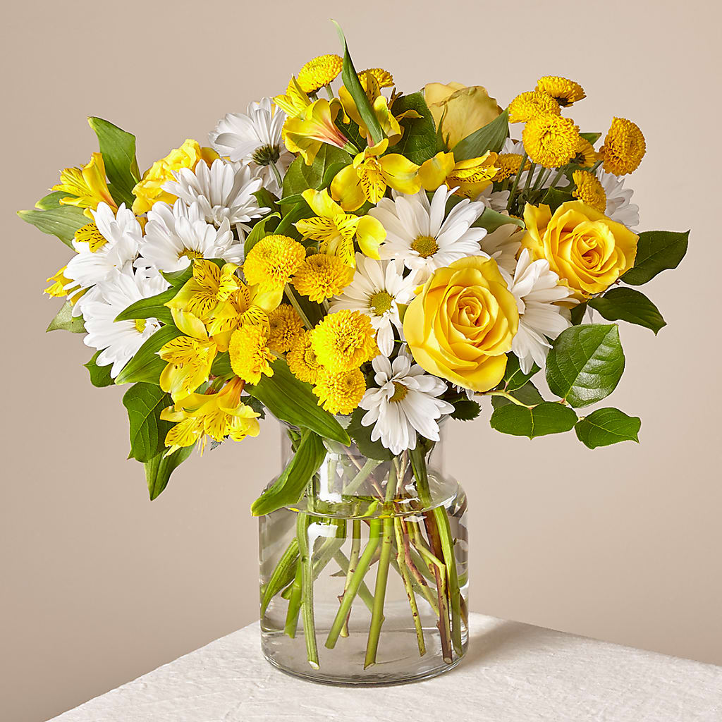 Sunny Sentiments Bouquet – Infinity Floral, Osseo MN