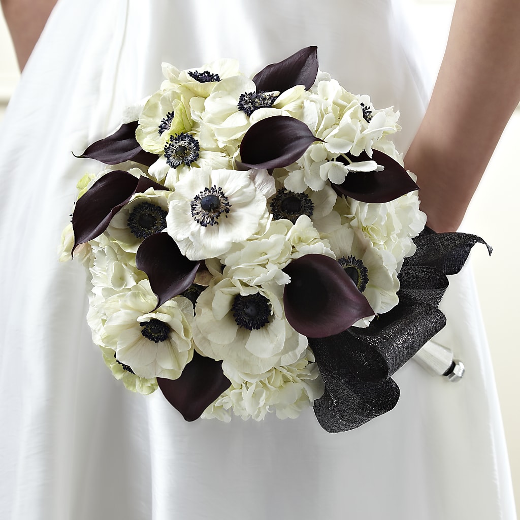 To Have and To Hold Bouquet – Infinity Floral, Osseo MN