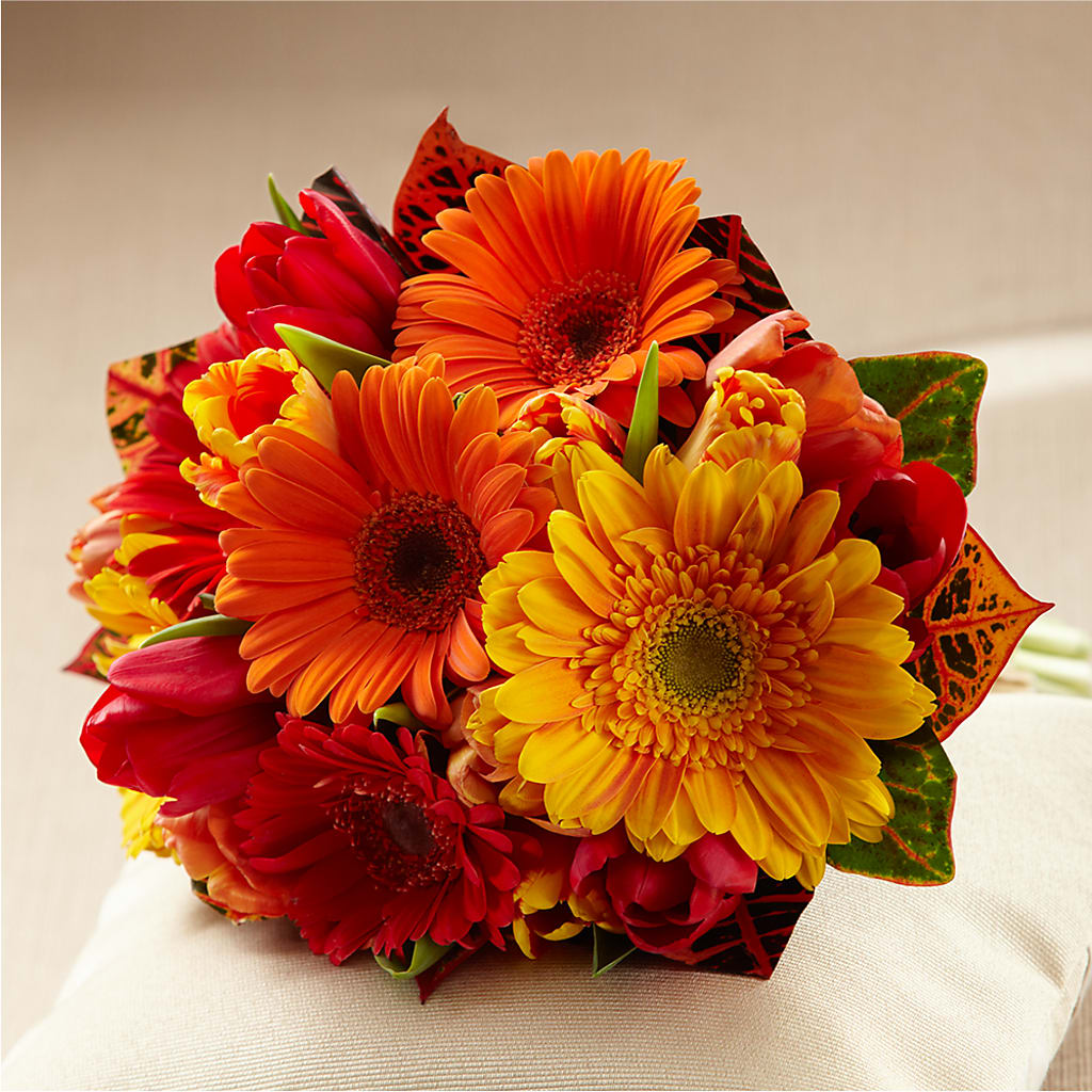 Sunglow Bouquet – Infinity Floral, Osseo MN
