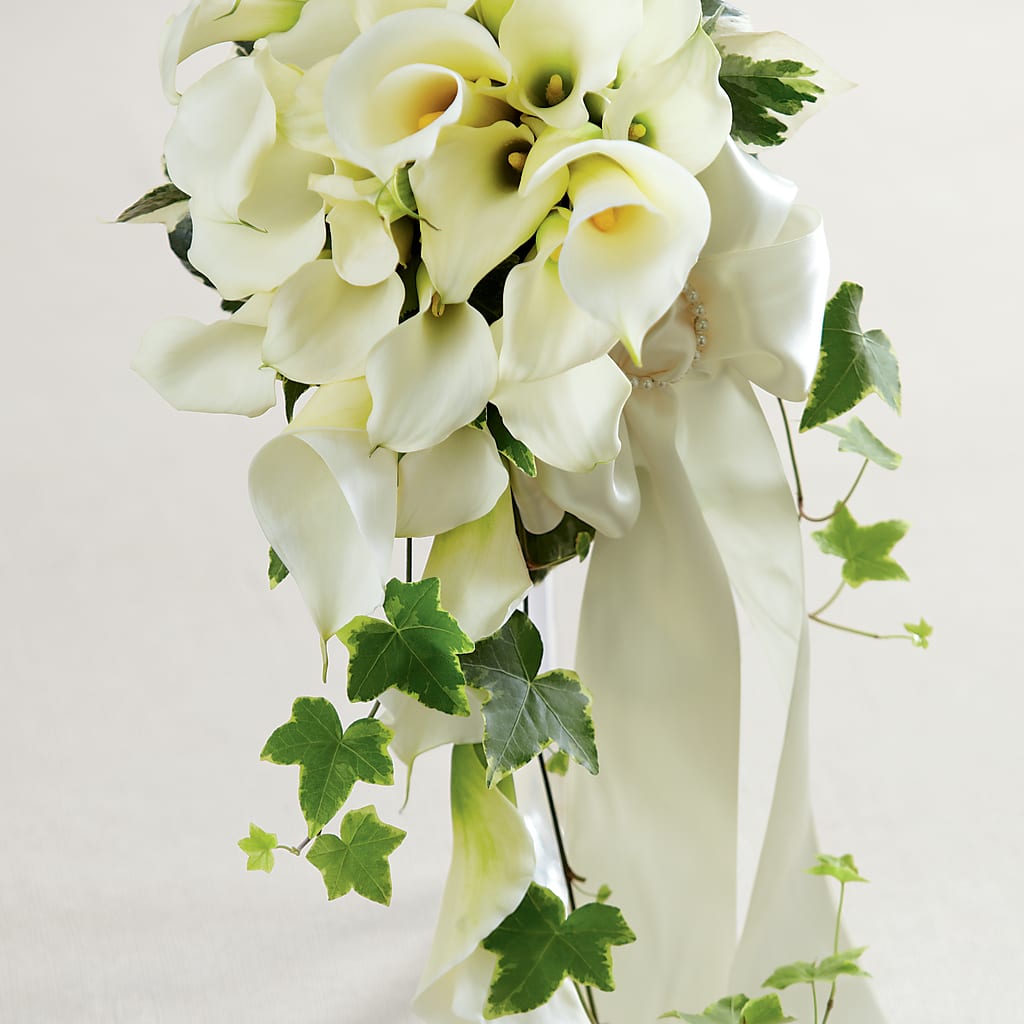 White Chapel Bouquet – Infinity Floral, Osseo MN