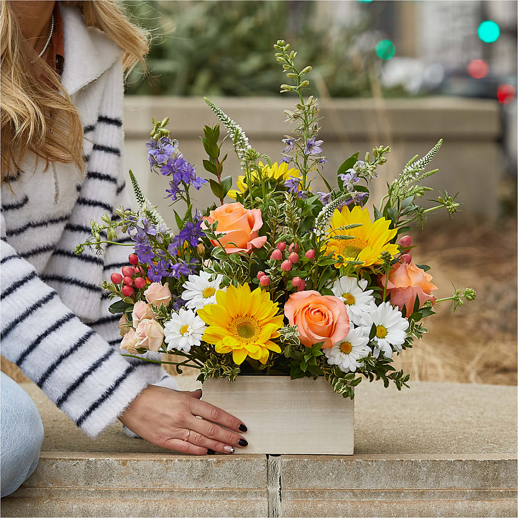 The Good Life Bouquet –  Infinity Floral, Osseo MN