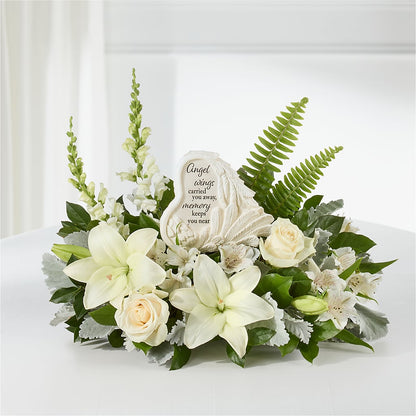 Holding You Close Arrangement –  Infinity Floral, Osseo MN