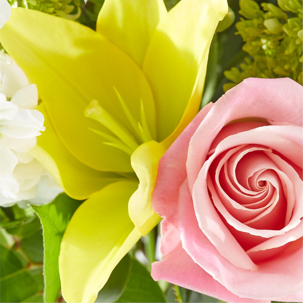 Garden Delight Bouquet –  Infinity Floral, Osseo MN