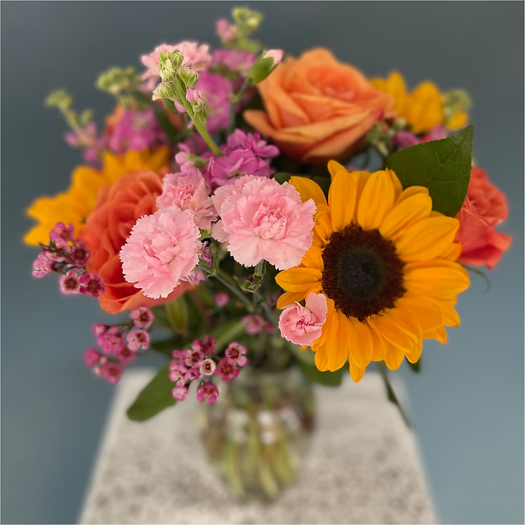 Yellow Brick Road Bouquet –  Infinity Floral, Osseo MN